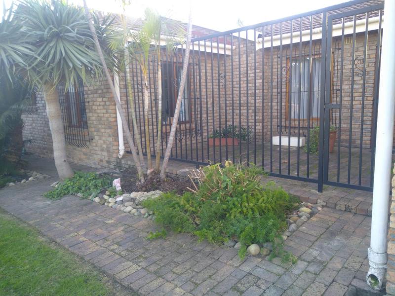 3 Bedroom Property for Sale in Wellington Western Cape